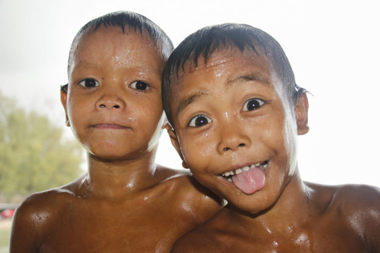 faces of the world cambodja