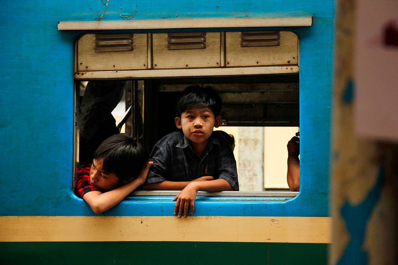 lokale på toget i yangon