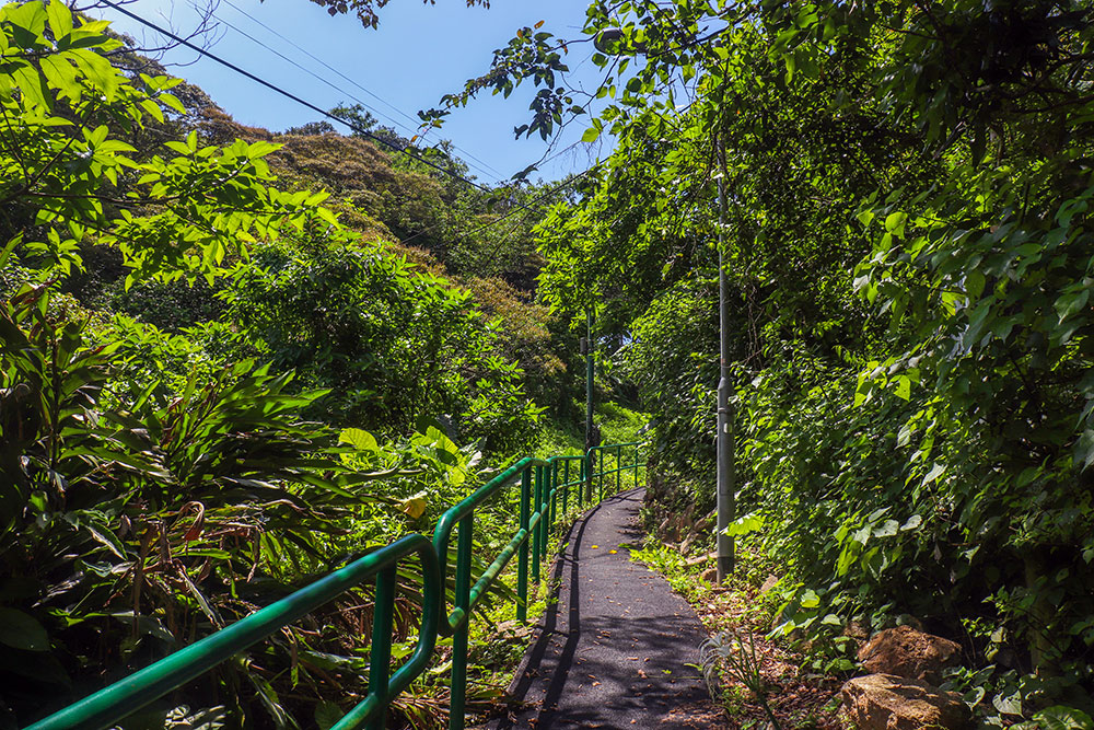 lantau trail, hong kong