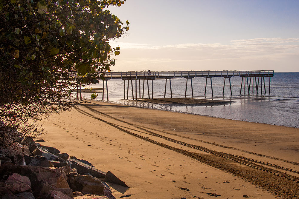 scarness pier, hervey bay