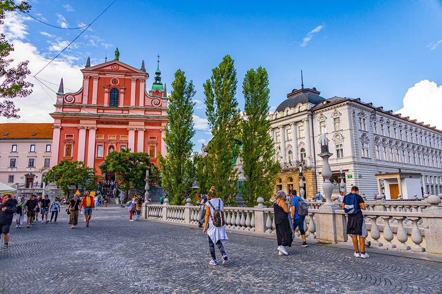Rejseguide til seværdigheder og oplevelser i Ljubljana, Sloveniens hovedstad