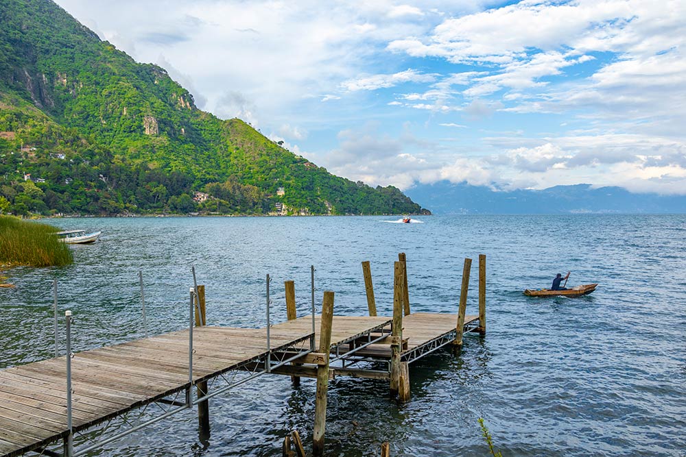 båd ved atitlan